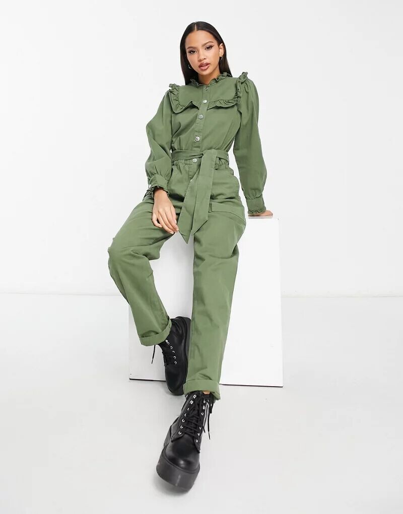 

Комбинезон цвета хаки Miss Selfridge с рюшами, нагрудником и поясом