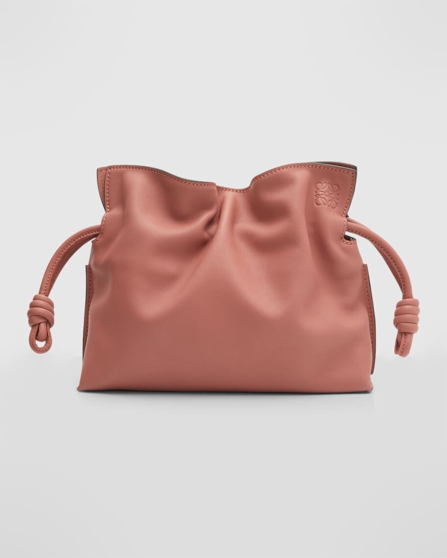 

Миниатюрный клатч Flamenco Napa с кулиской Loewe