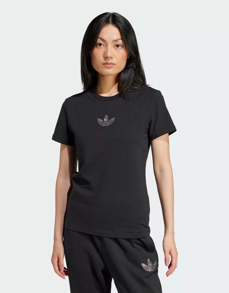 

Черная футболка adidas Premium Essentials adidas Originals