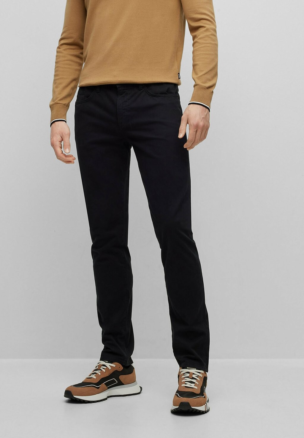 

Джинсы Slim fit BOSS Delaware, черный