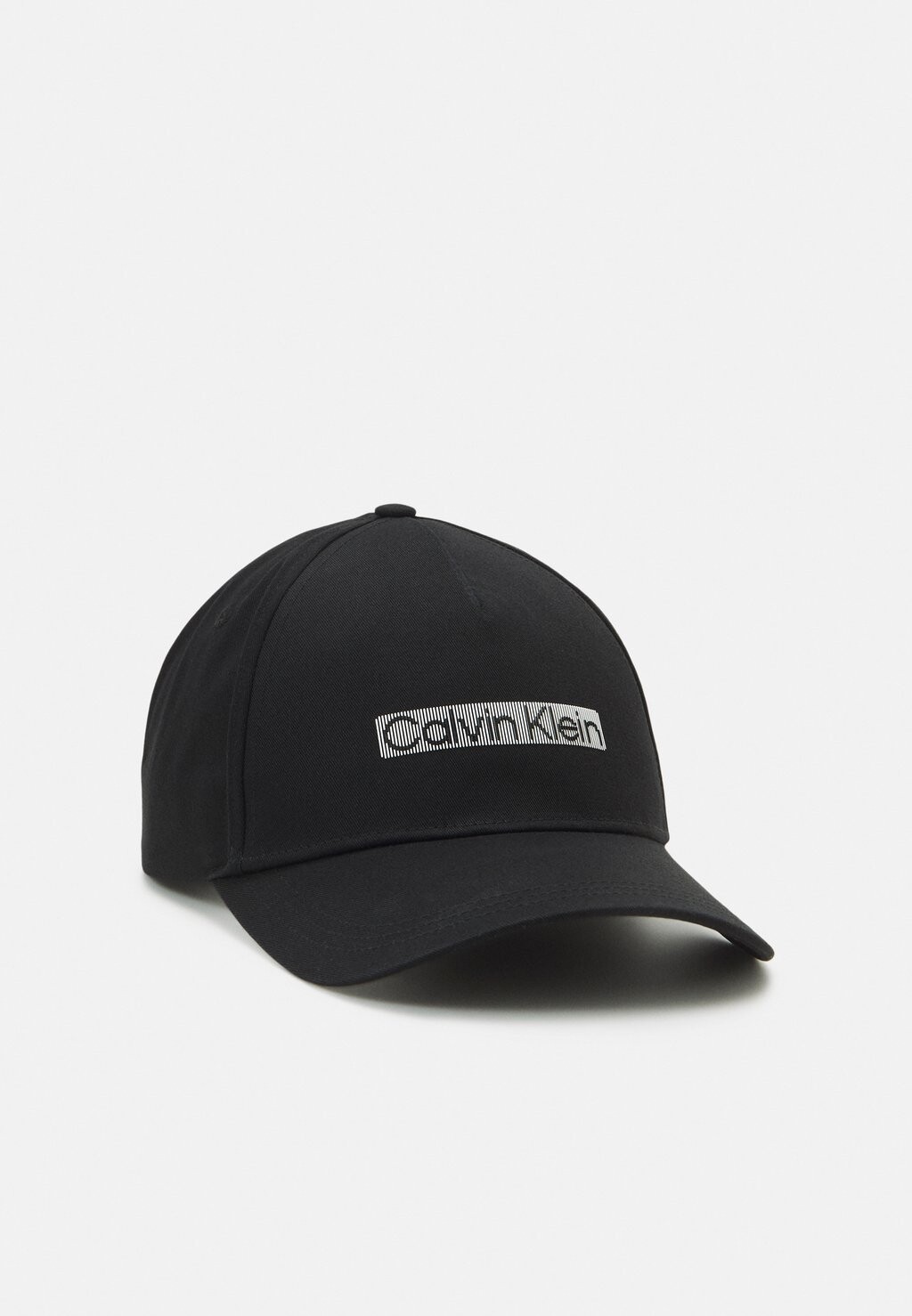

Бейсболка Calvin Klein