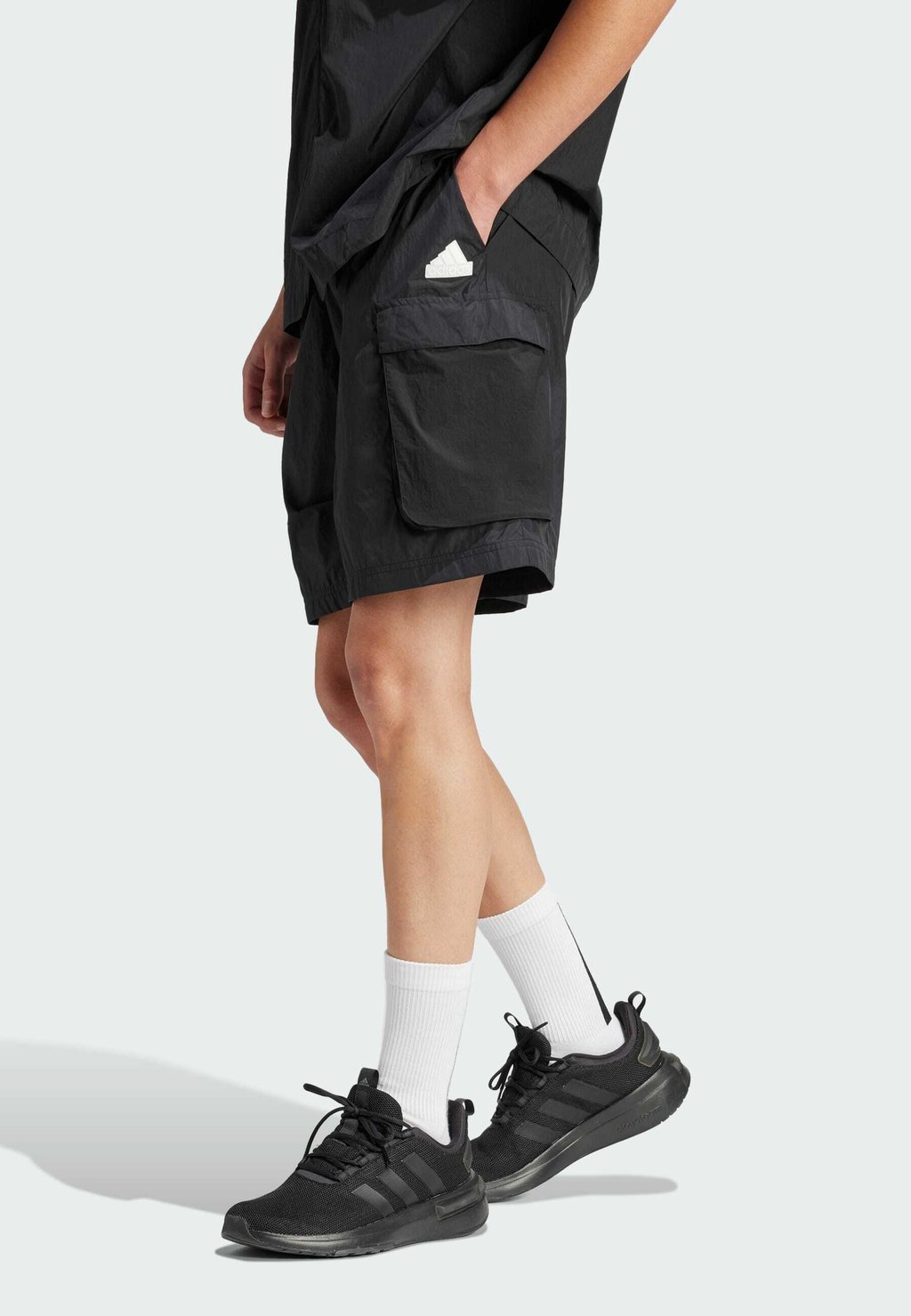 цена Спортивные шорты CITY ESCAPE adidas Sportswear, цвет black