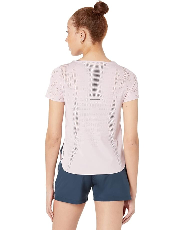

Топ ASICS Ventilate Actibreeze Short Sleeve Top, цвет Barely Rose