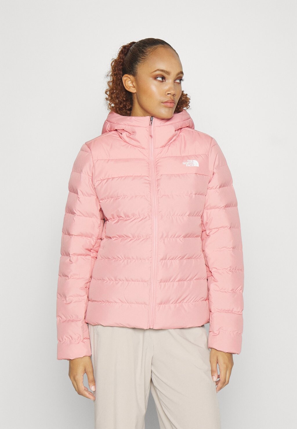 

Пуховик ACONCAGUA HOODIE The North Face, тенистая роза