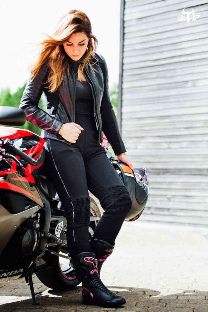 Мотоодежда для девушек. Стильная Мотоэкипировка. Мотоциклетная одежда для девушек. Мотокостюм для девушки.