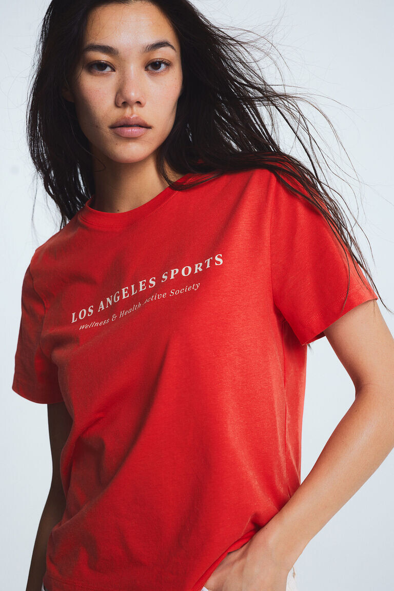 

Футболка с принтом H&M, красный
