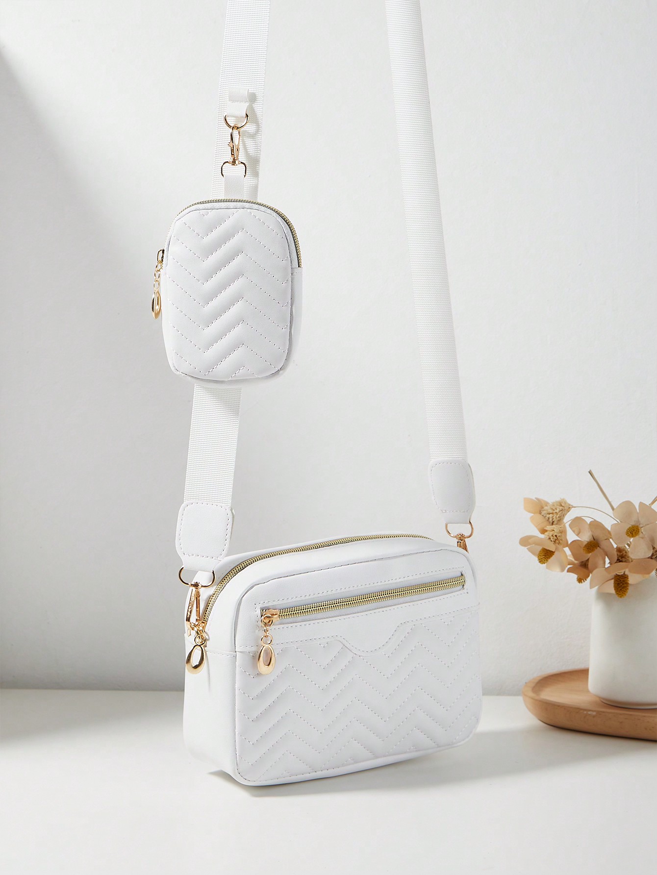 Женская сумка через плечо с вышивкой, мини-сумка с цепным ремешком, белый фото