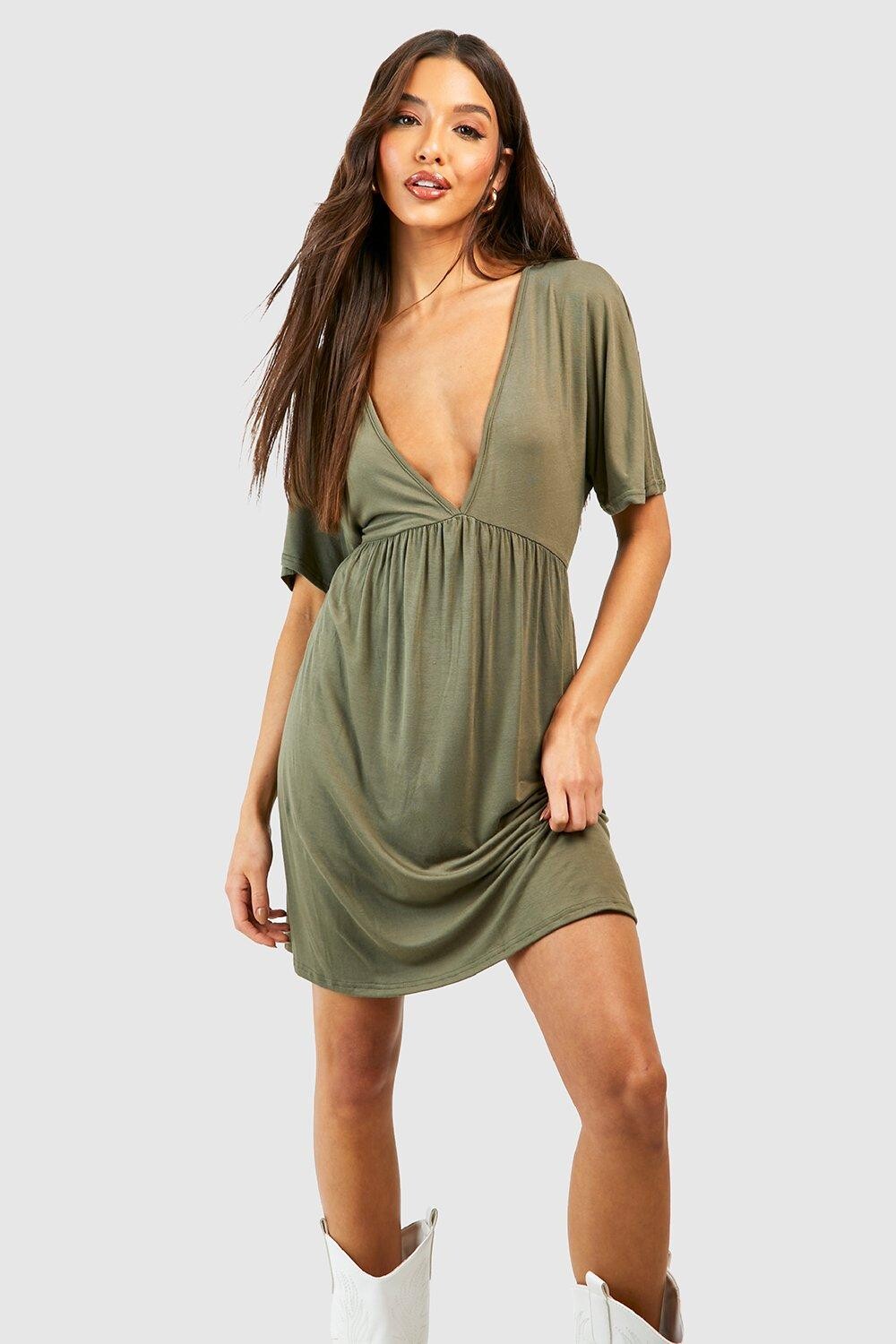 

Платье с v-образным вырезом Boohoo, хаки