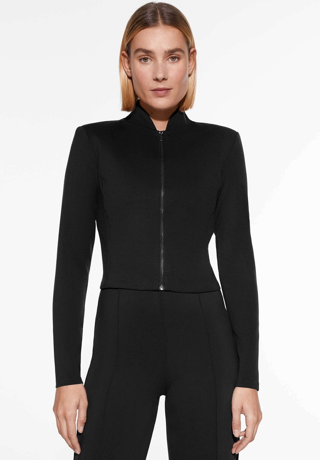

Куртка для отдыха на природе WITH SHOULDER PADS OYSHO, цвет black