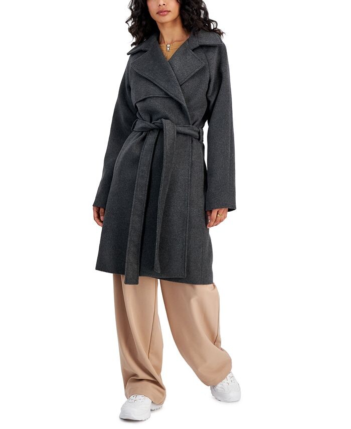 

Модное пальто с запахом и поясом Junior's Collection B, серый