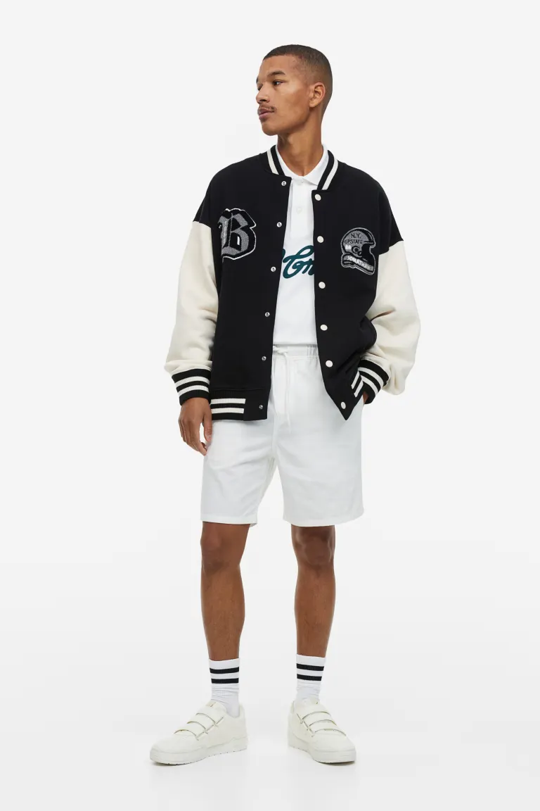 

Хлопковые шорты regular fit H&M, белый