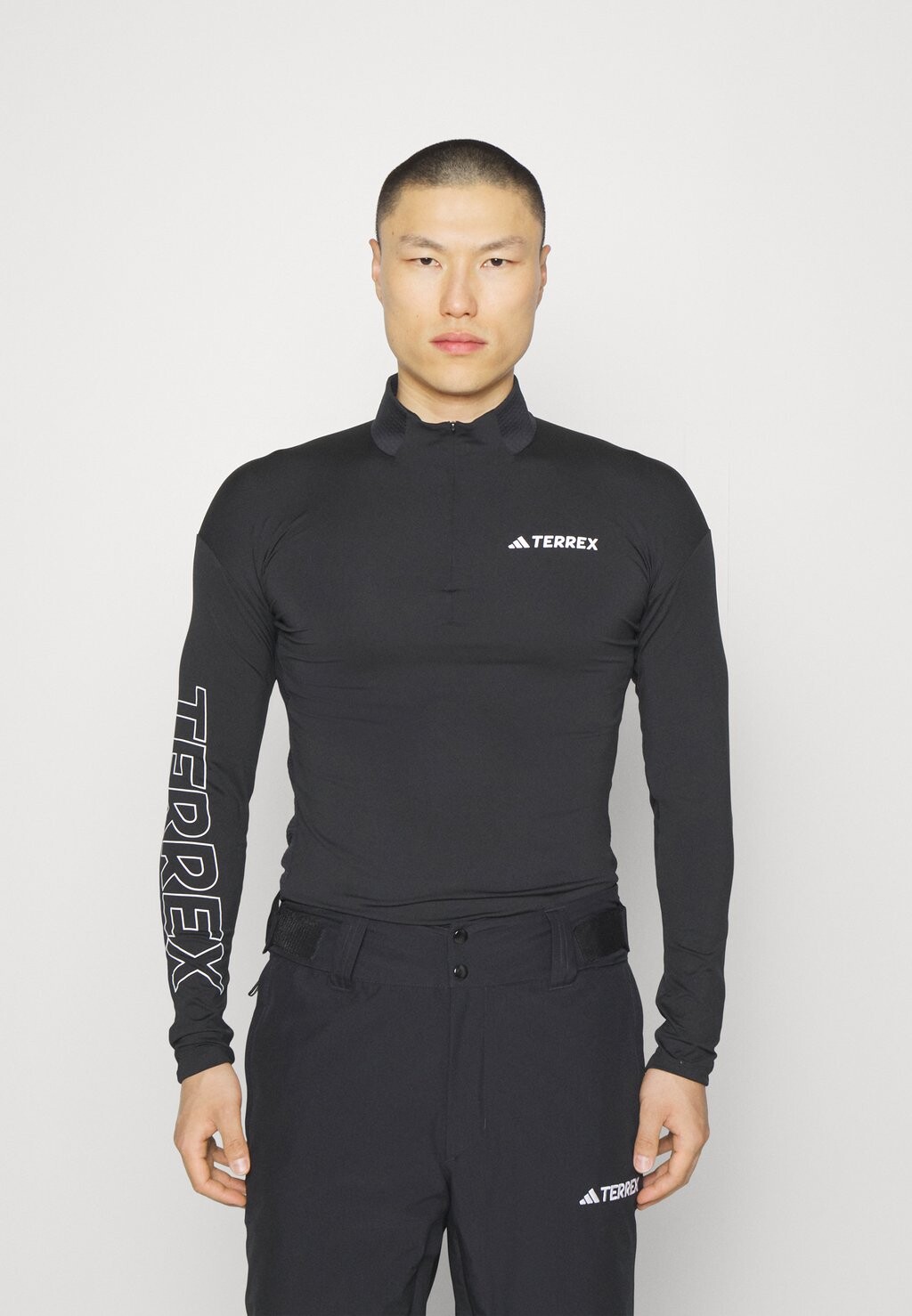 

Футболка с длинным рукавом XPERIOR LONGSLEEVE Adidas, черная, Черный