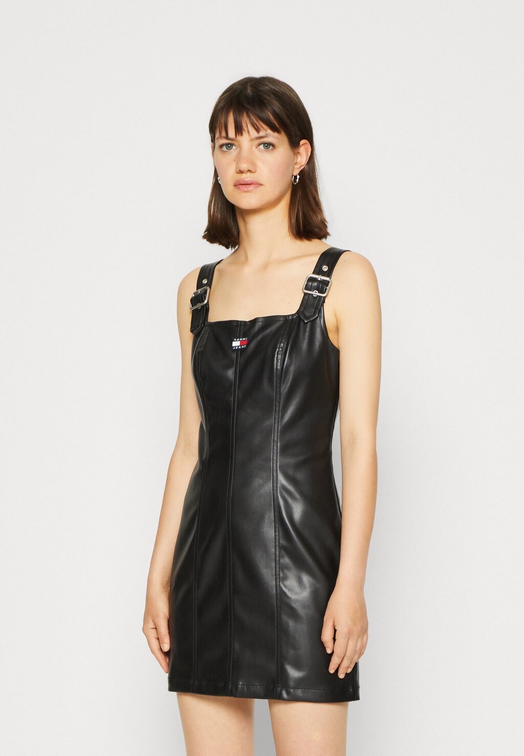 

Летнее платье Tommy Jeans, черный