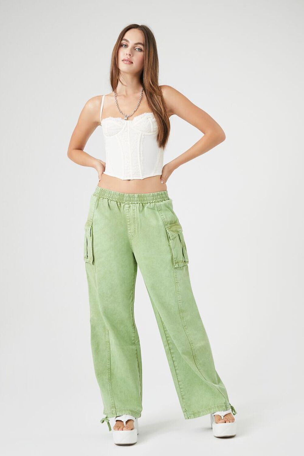 

Широкие брюки-карго Forever 21, зеленый