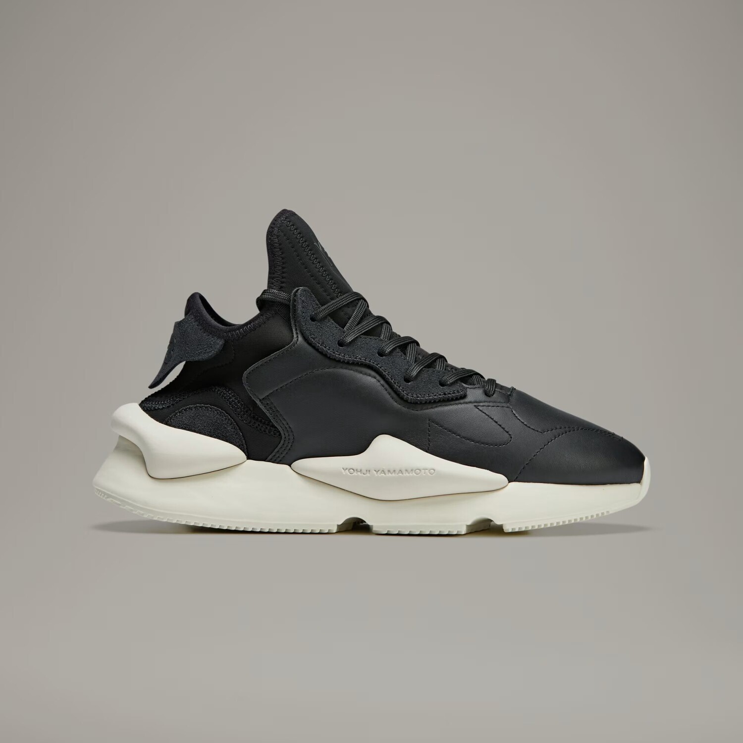 

Кроссовки Y-3 Kaiwa Adidas