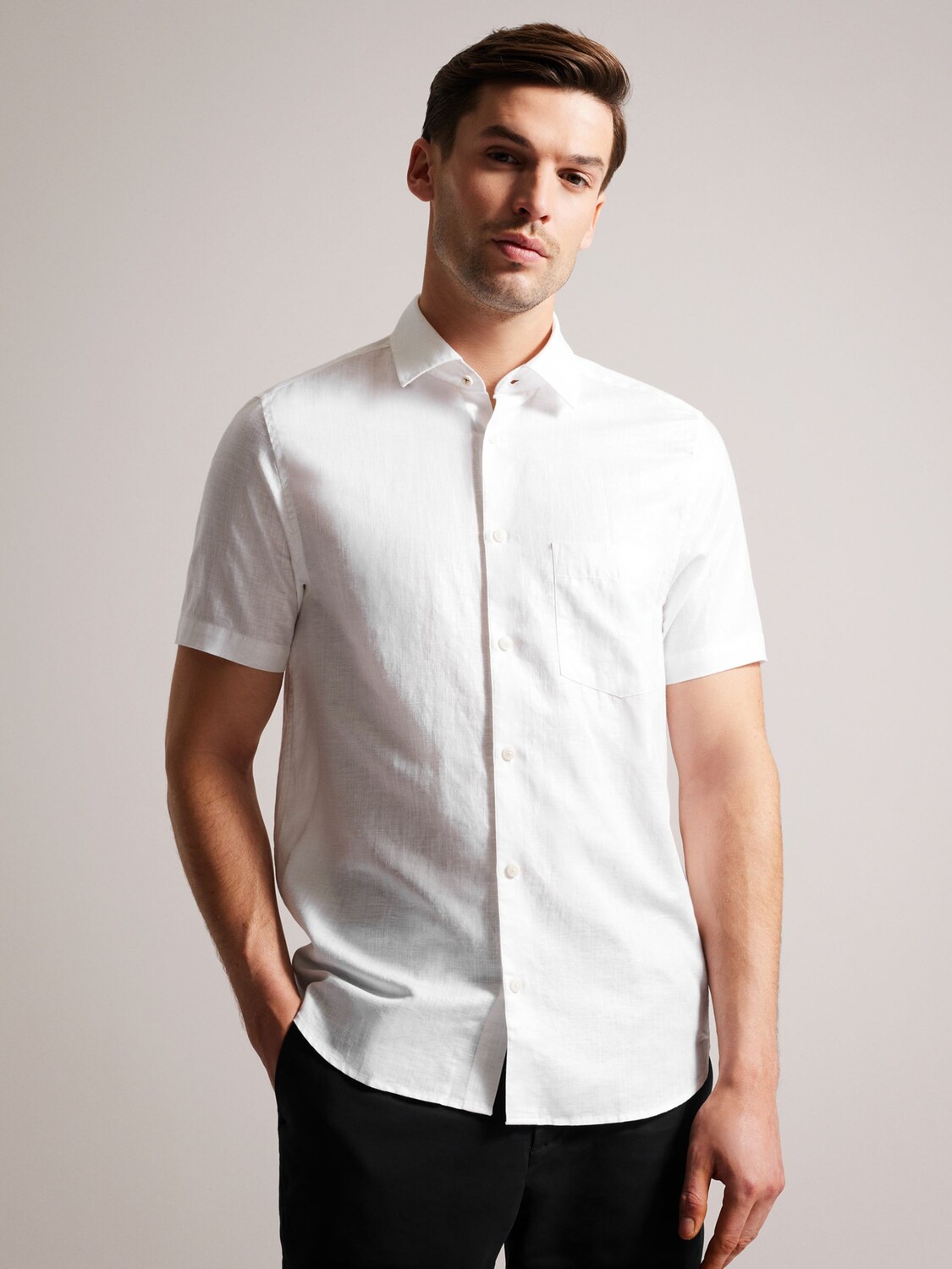 

Льняная рубашка Ted Baker Kingfrd, белая