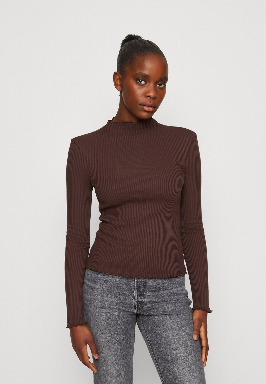 

Топ с длинными рукавами Levi's