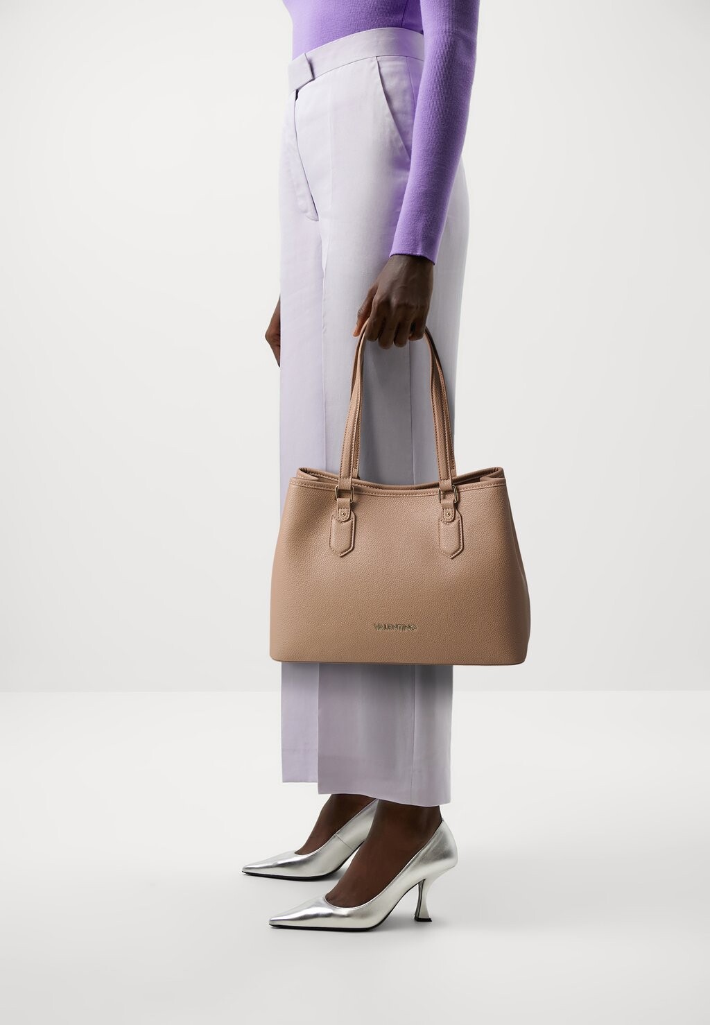 

Сумочка Brixton Valentino Bags, бежевый