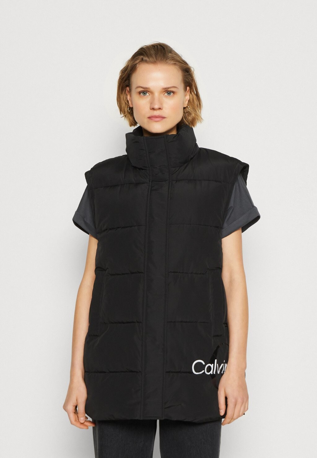 

Жилет Calvin Klein Jeans, черный