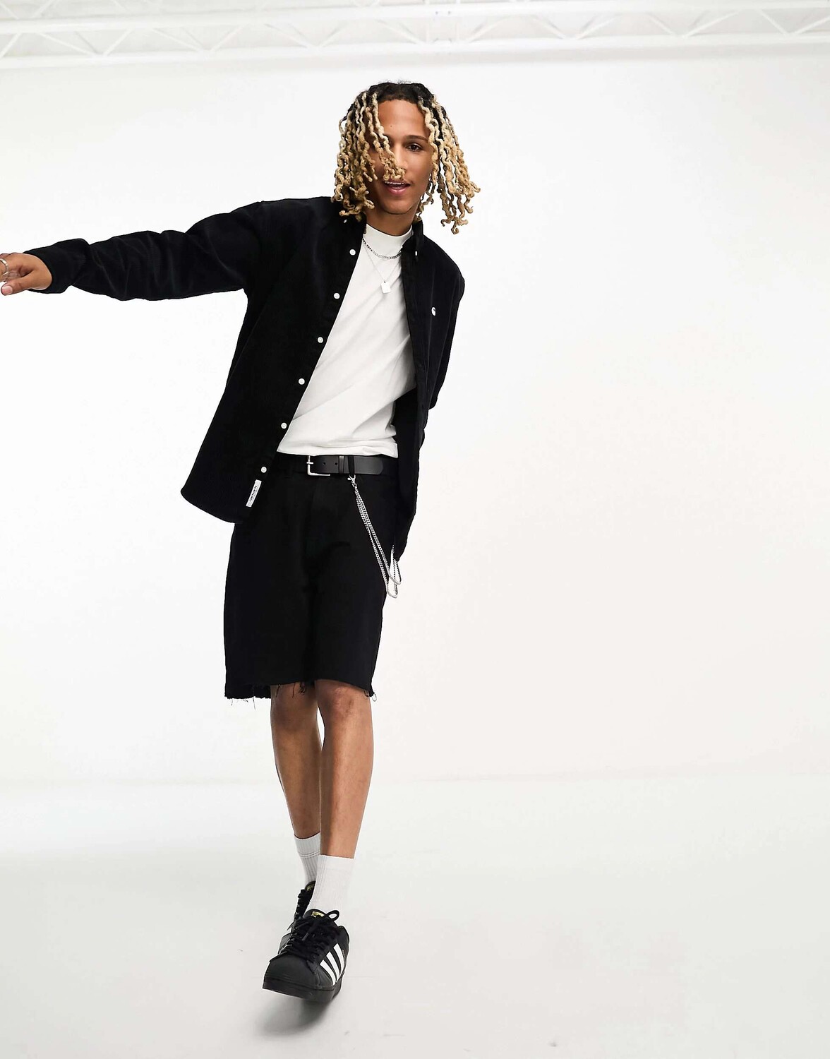 

Черная вельветовая рубашка Carhartt WIP madison