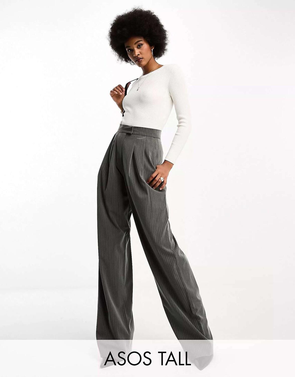 

Серые широкие плиссированные полосатые брюки ASOS Tall, Серый