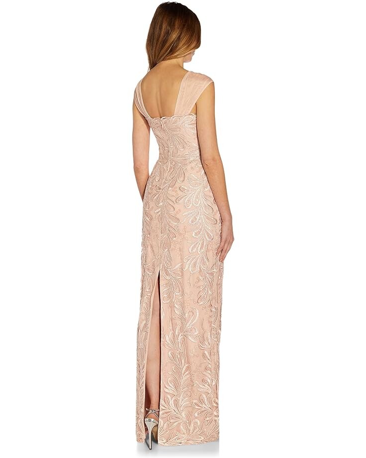 

Платье Adrianna Papell Ribbon Embroidered Long Column Gown, цвет Blush