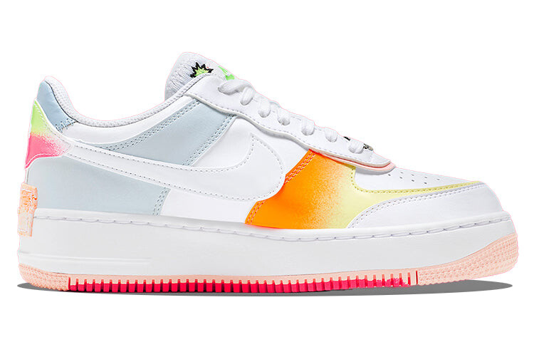 

Кроссовки женские Nike Air Force 1 Low, белый / розовый / оранжево-зеленый