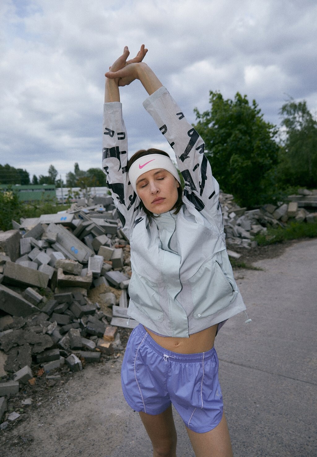 

Беговая куртка Nike, Серый