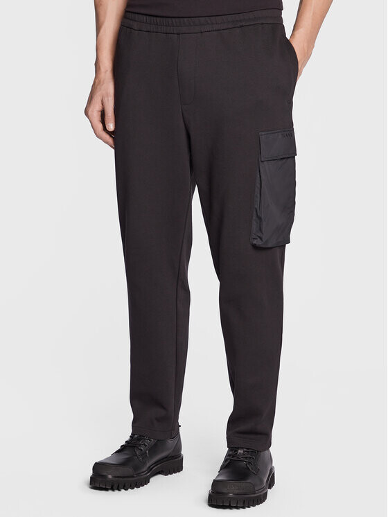 

Спортивные брюки стандартного кроя Armani Exchange, черный