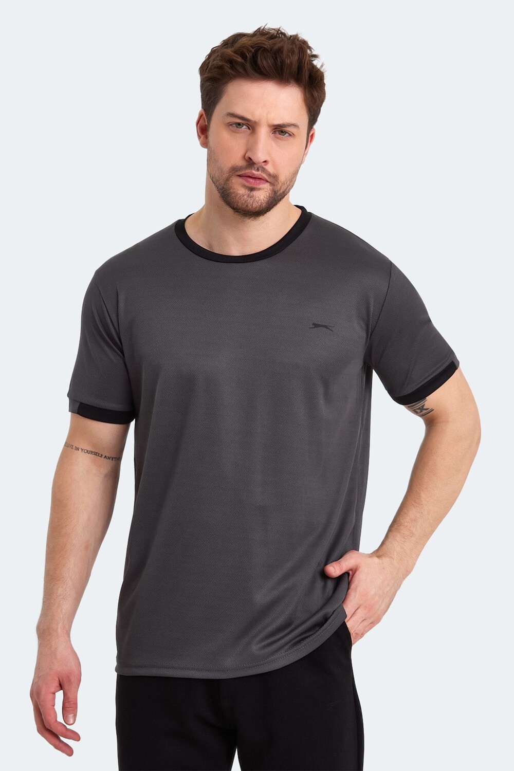 

Ruwa Мужская футболка Темно-серая Slazenger, серый