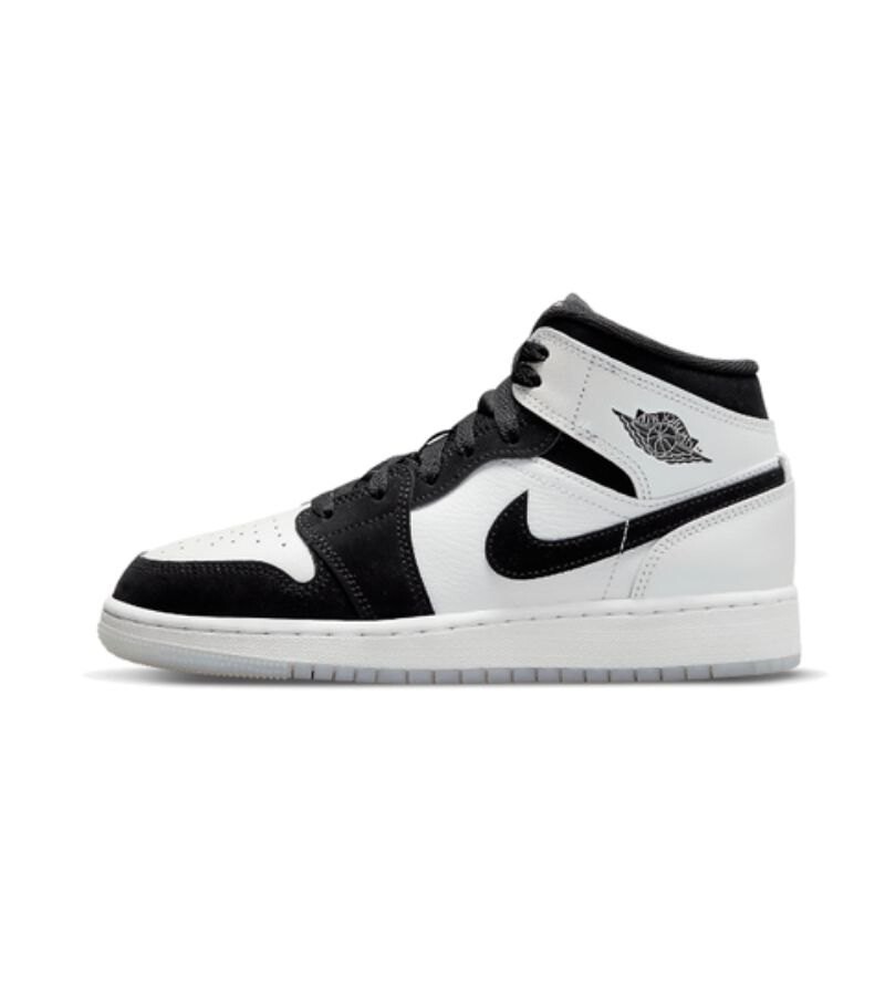 

Кроссовки Nike Air Jordan 1 Mid, белый