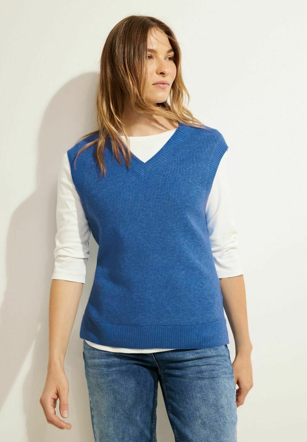Вязаный свитер COSY STRUKTUR Cecil, цвет blau