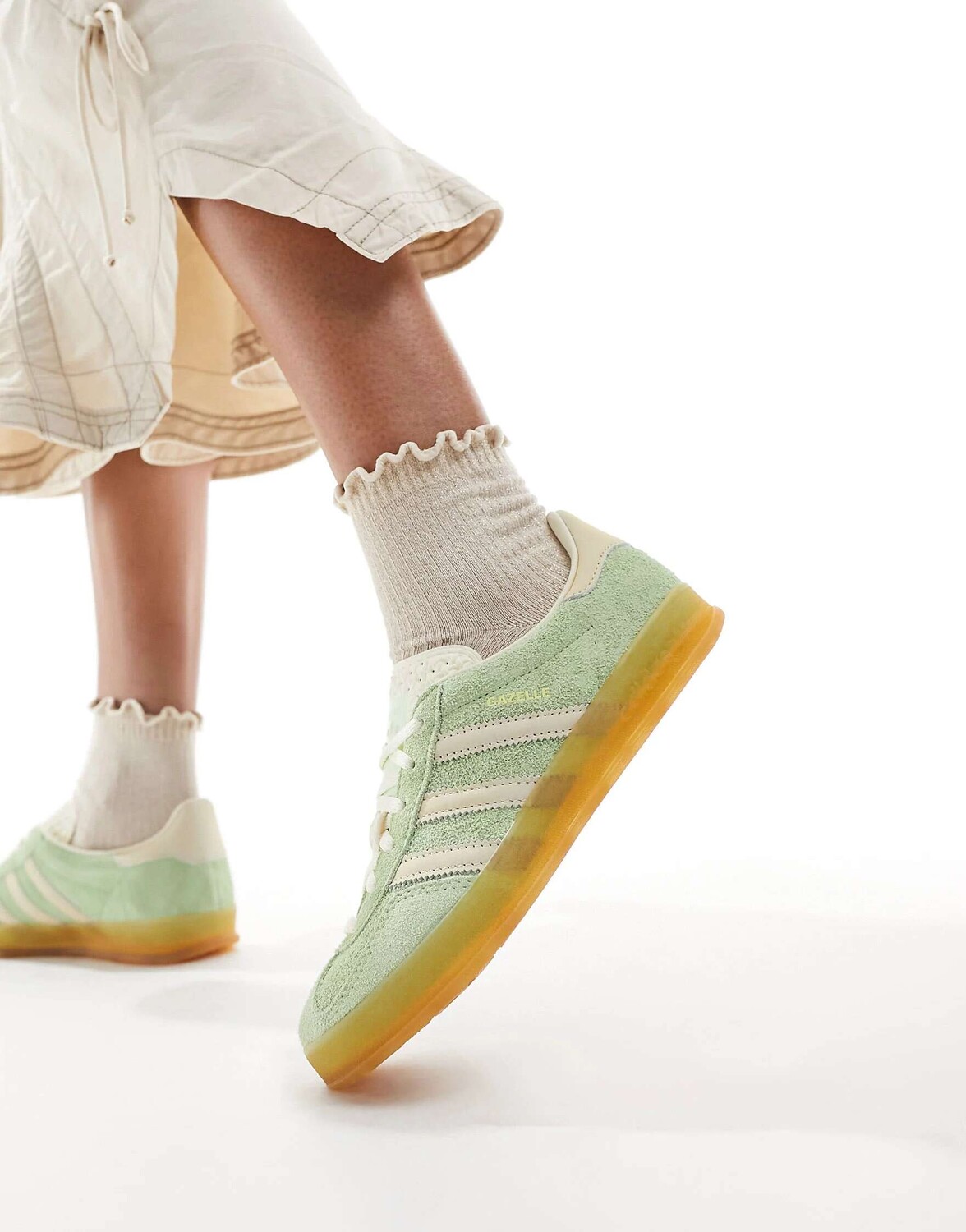 

Кроссовки adidas Originals Gazelle Indoor в цветах лайма и желтого цвета, Желтый