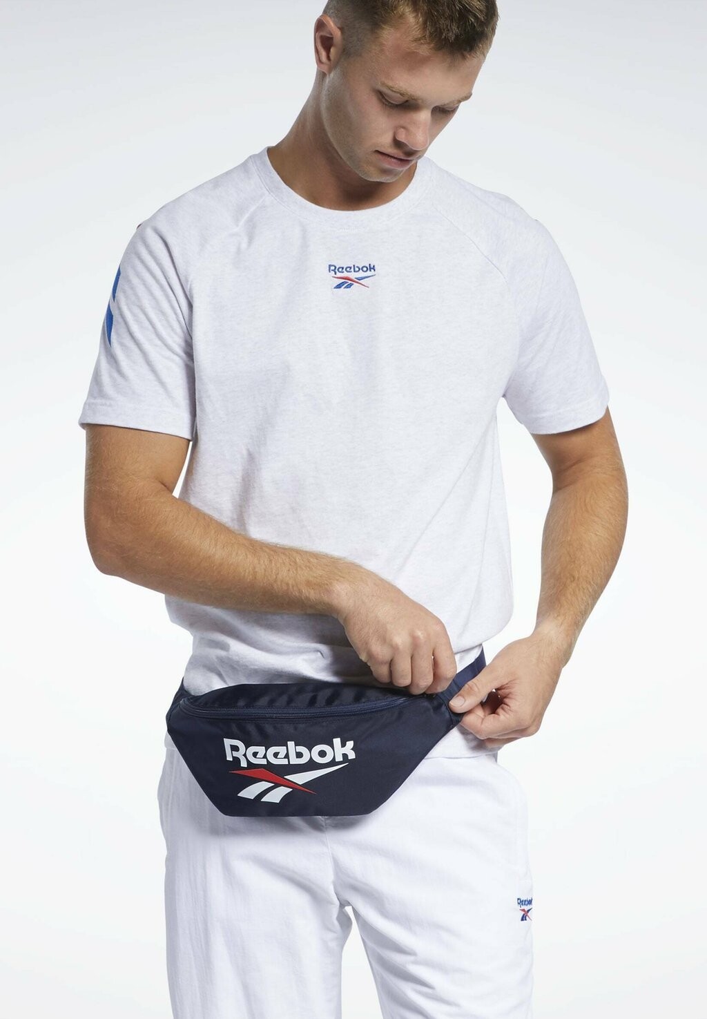 

Поясная сумка Reebok Classic, синий