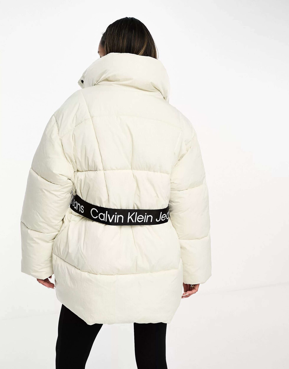 

Белая длинная куртка-пуховик с поясом Calvin Klein Jeans, Белый