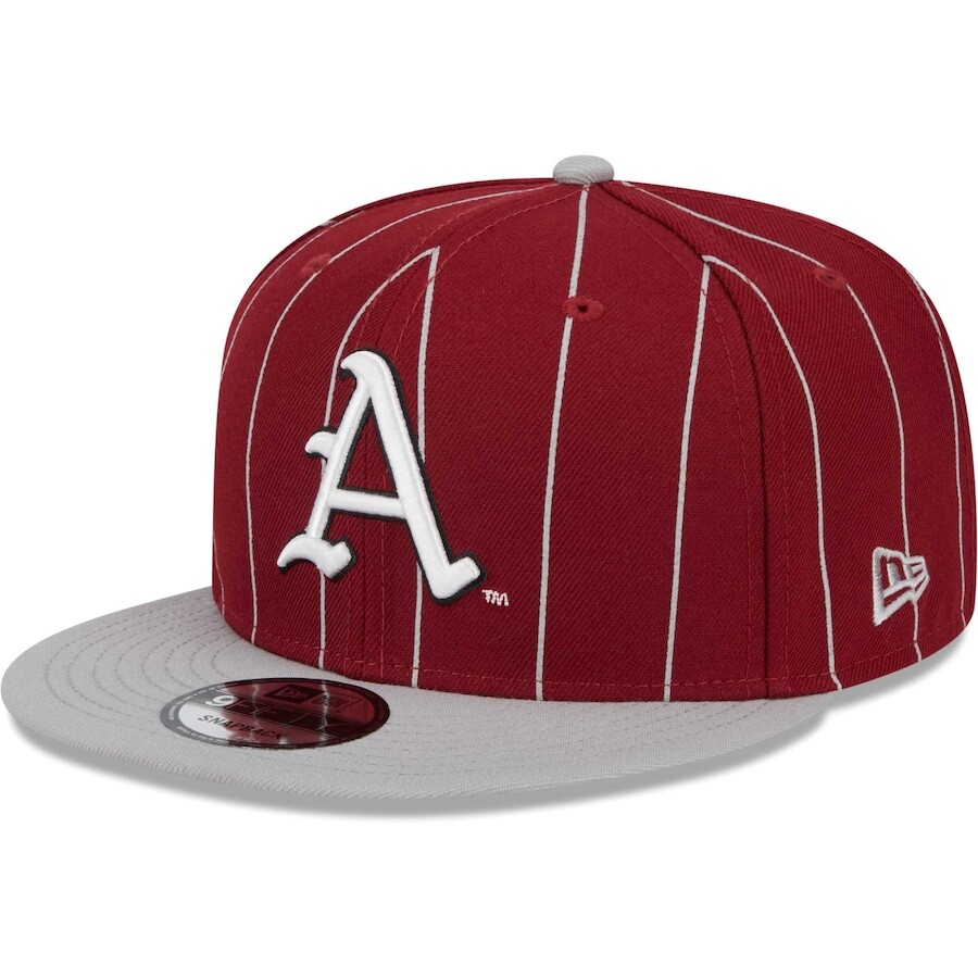 

Бейсболка New Era Arkansas Razorbacks, кардинал
