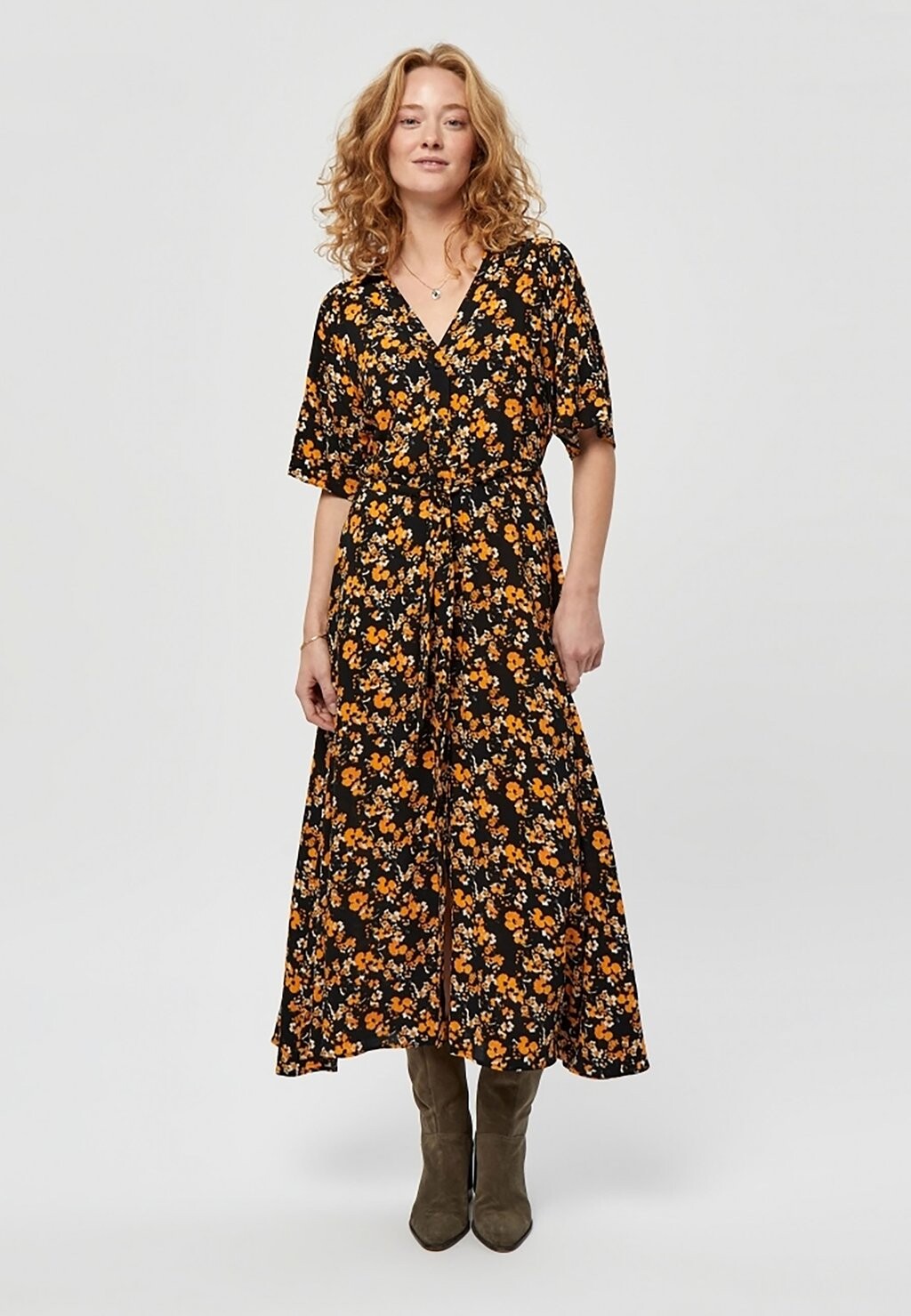 

Платье-рубашка PEPPERCORN, черный