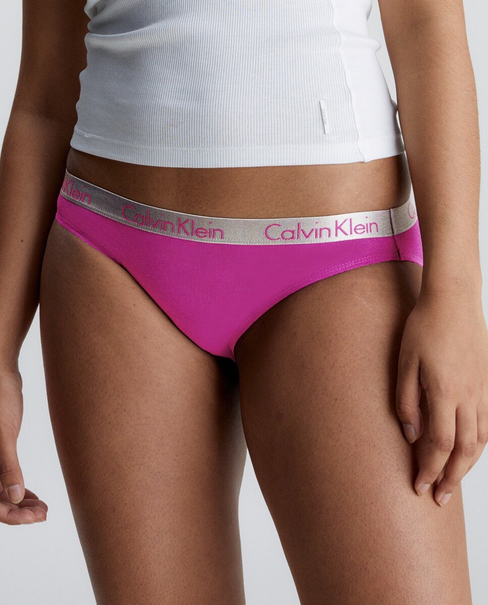 

Классические трусики из эластичного хлопка. Calvin Klein, фиолетовый