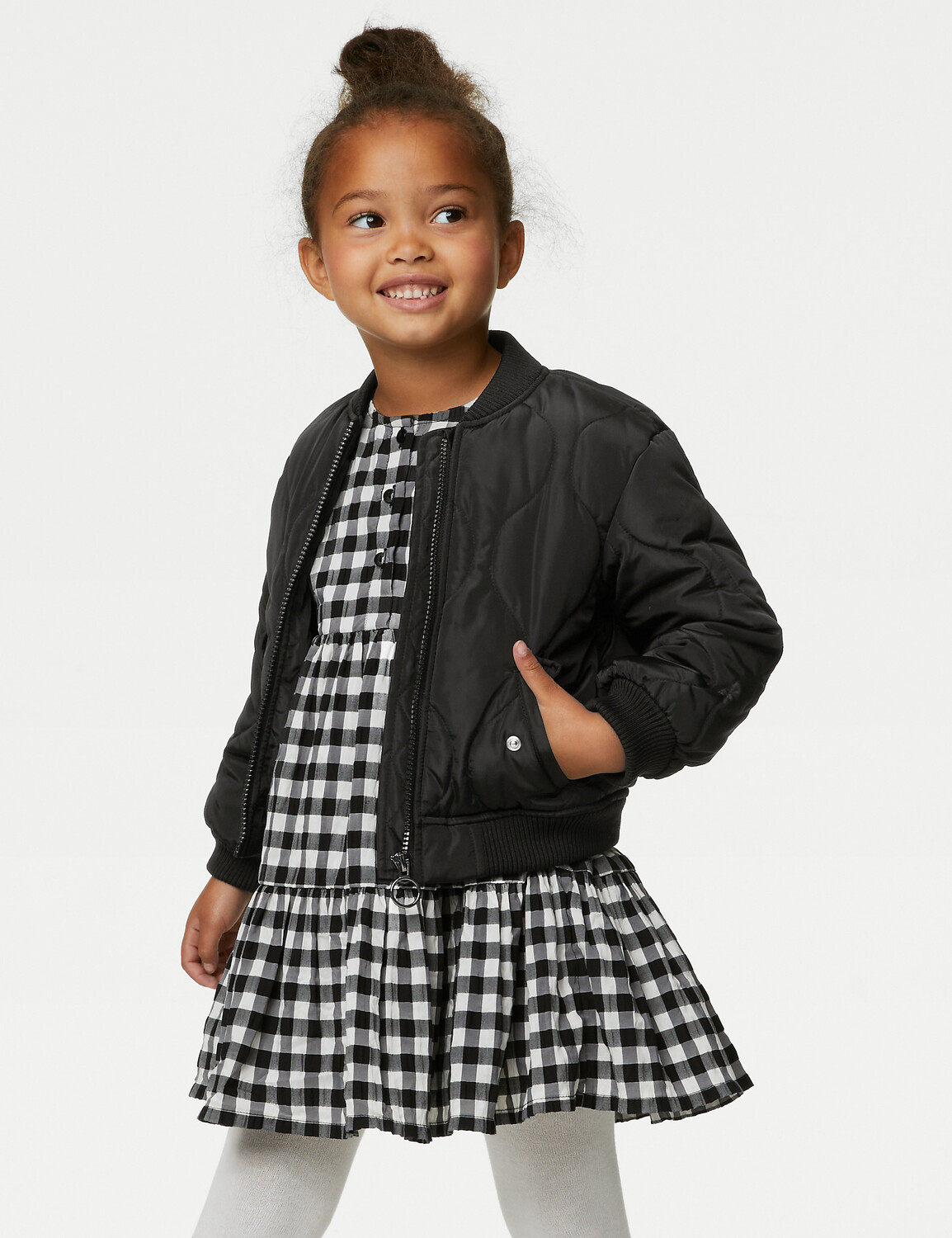 

Стеганый бомбер Mini Me (2–8 лет) Marks & Spencer, черный
