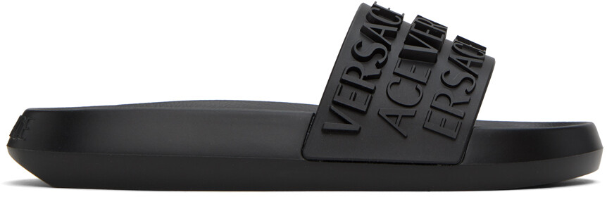 

Черные шлепанцы по всей длине Versace