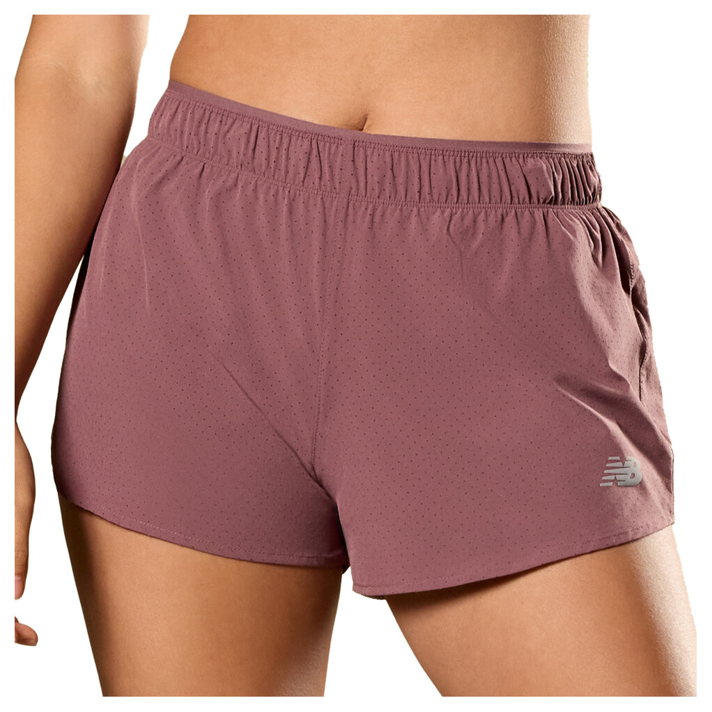 Шорты для бега New Balance Women's Seamless 3'' Short, цвет Licorice