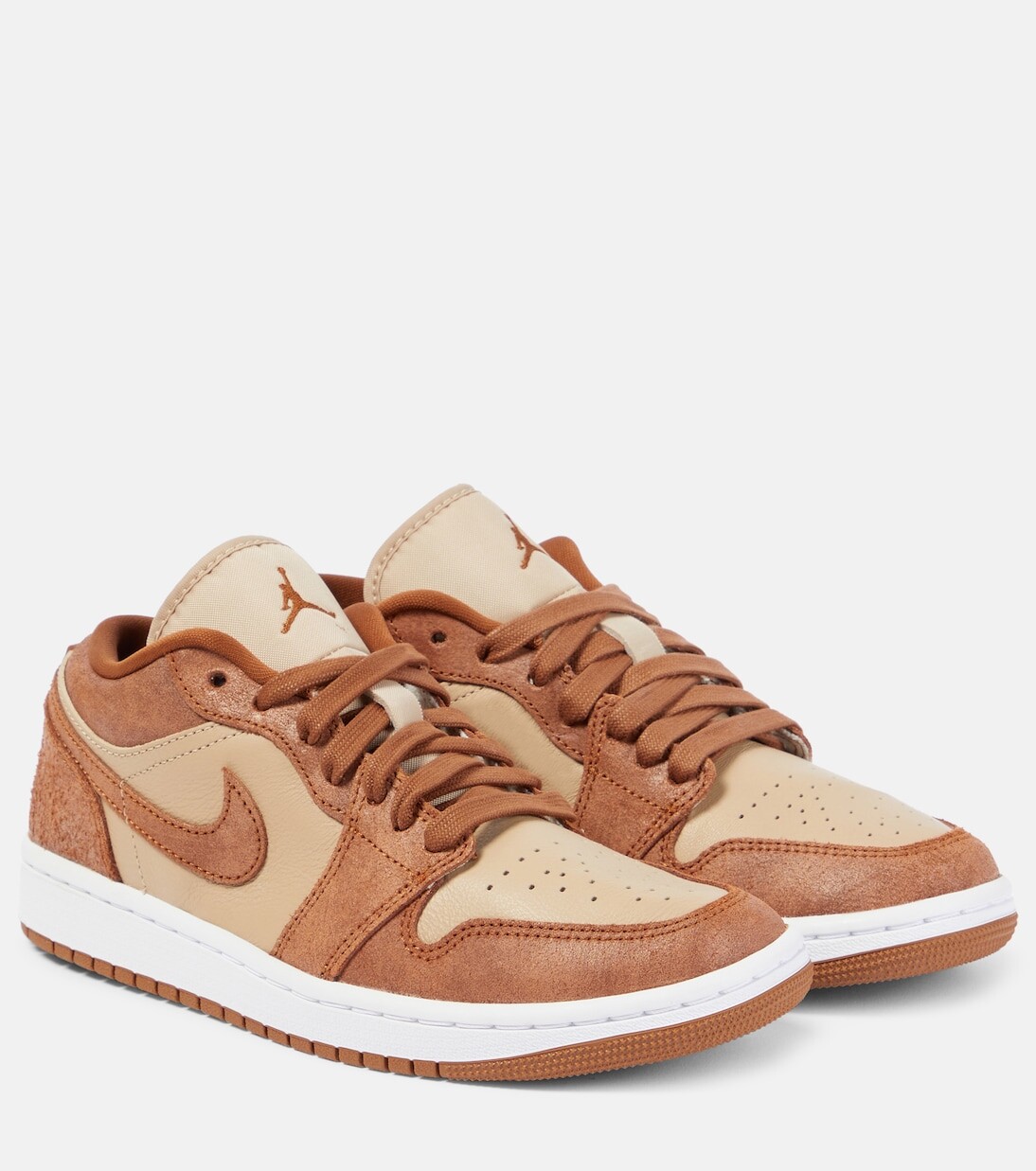 

Кроссовки Air Jordan 1 Low с замшевой отделкой Nike, коричневый