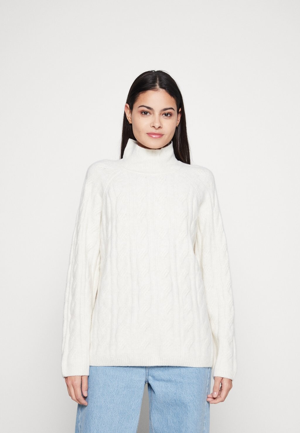

Свитер Gina Tricot