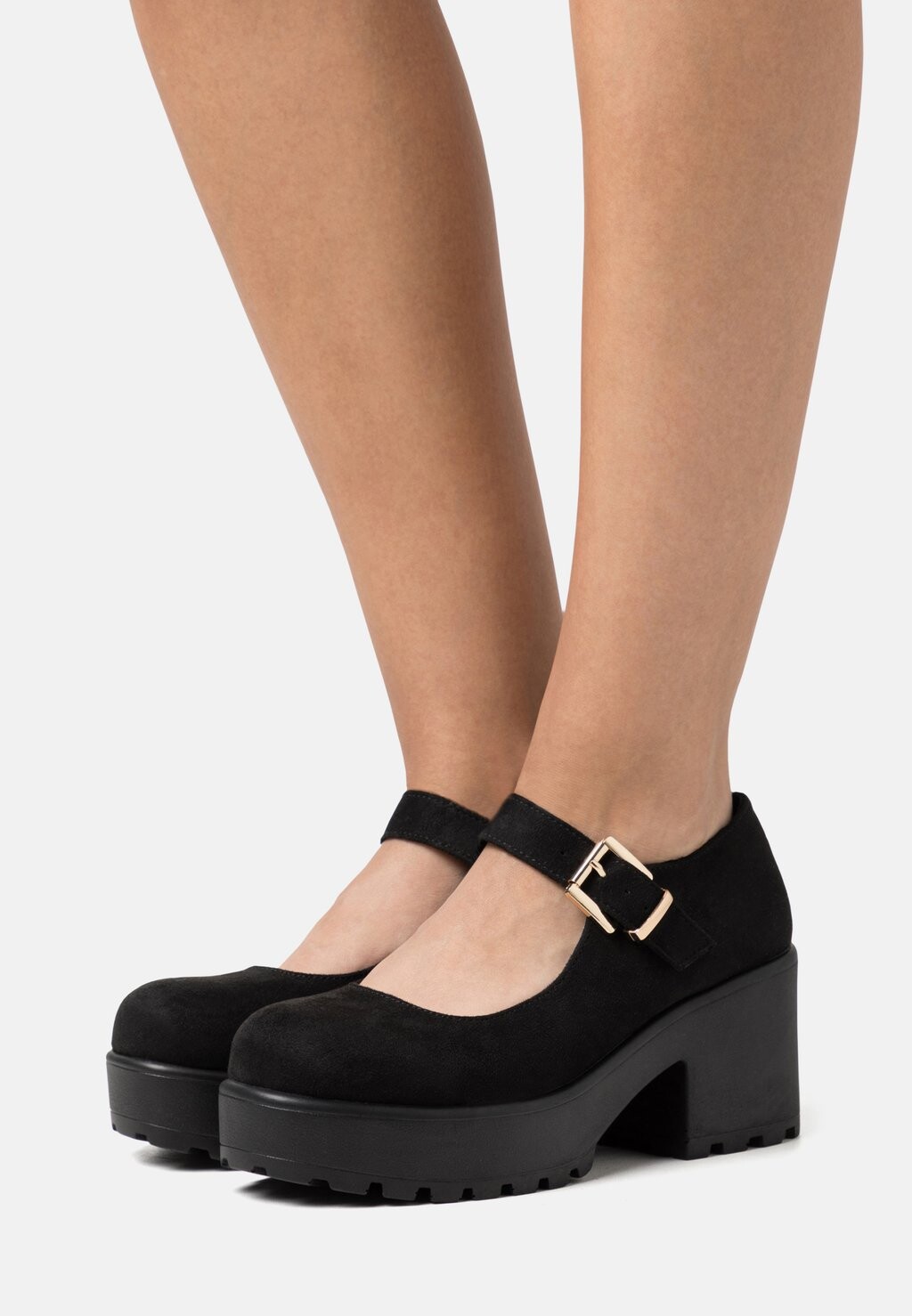 

Туфли на платформе Koi Footwear, черный