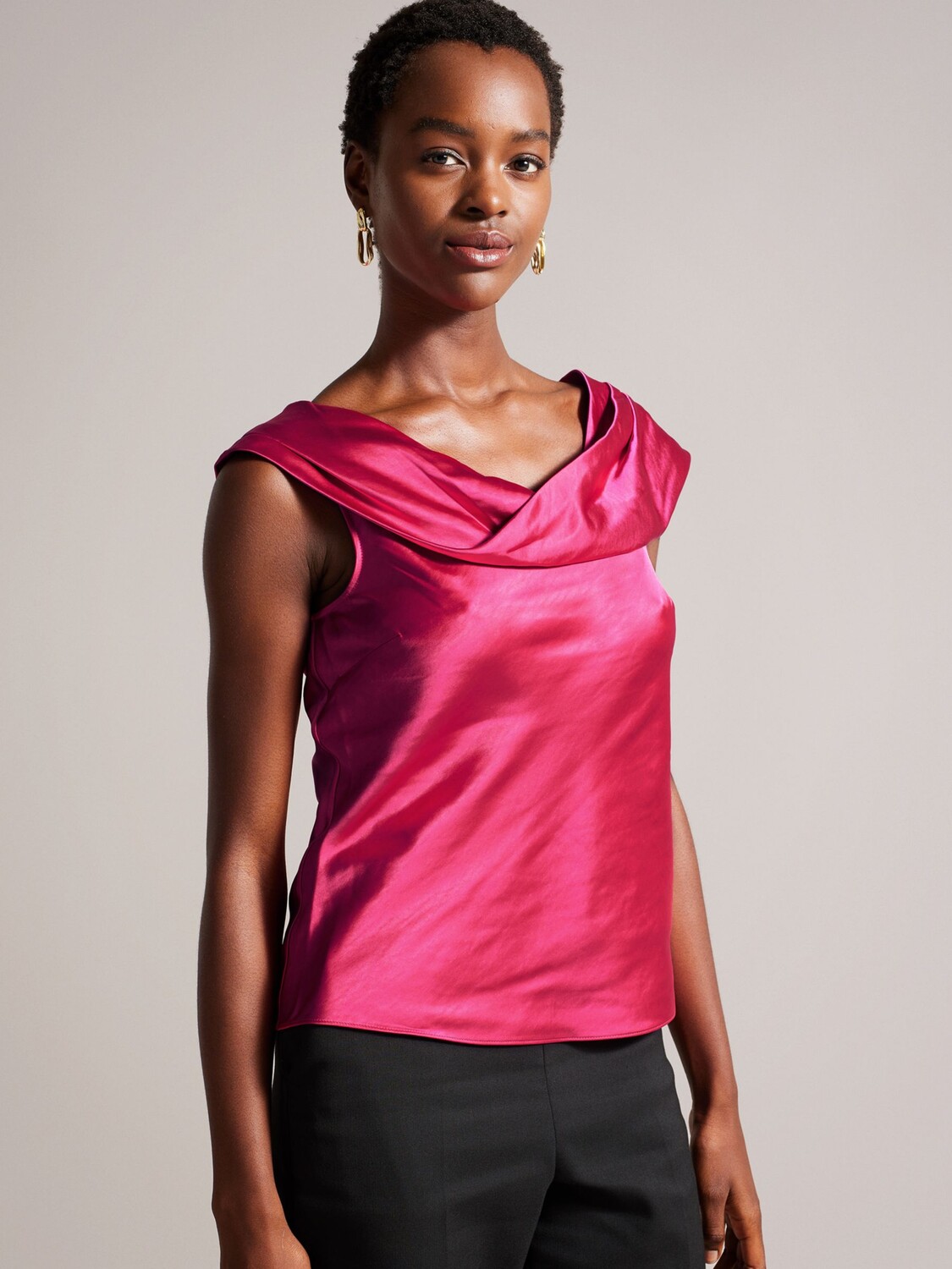 

Прямой топ Deanaah с драпированным вырезом Ted Baker, розовый