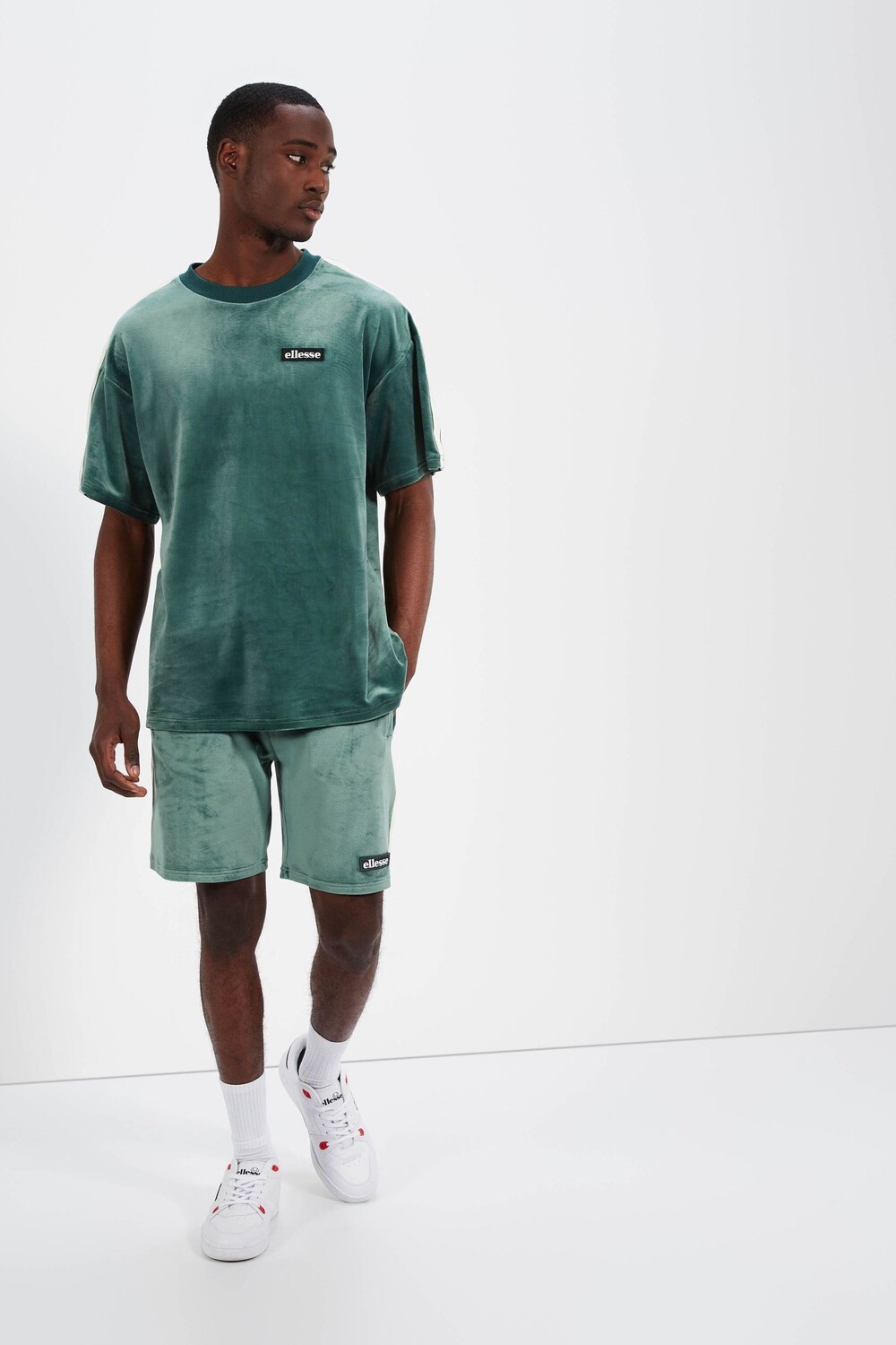 

Зеленая футболка Лоретти Ellesse, зеленый