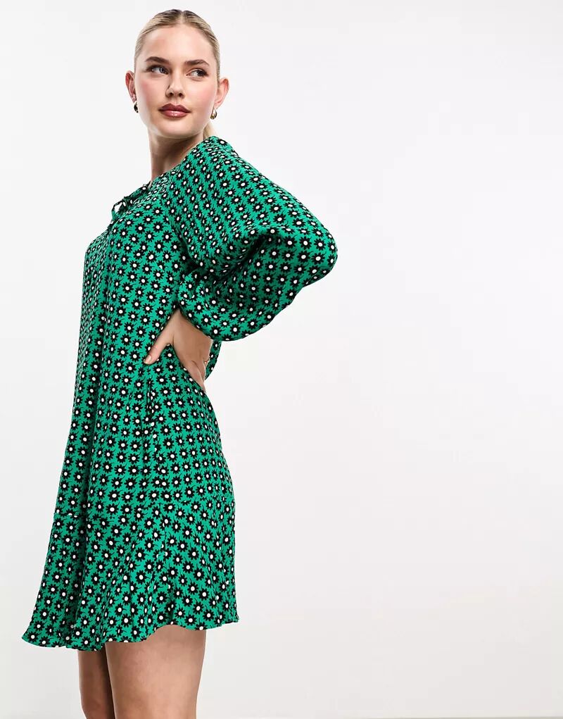 цена Зеленое платье-трапеция мини Whistles с цветочным принтом