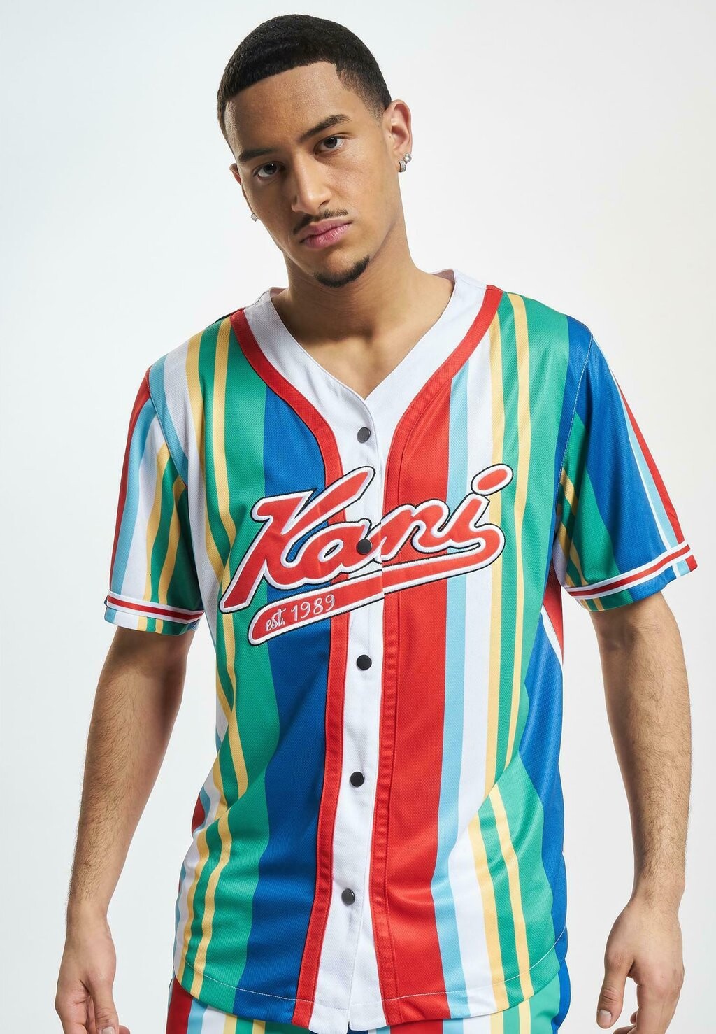 

Рубашка VARSITY BASEBALL Karl Kani, красный синий зеленый