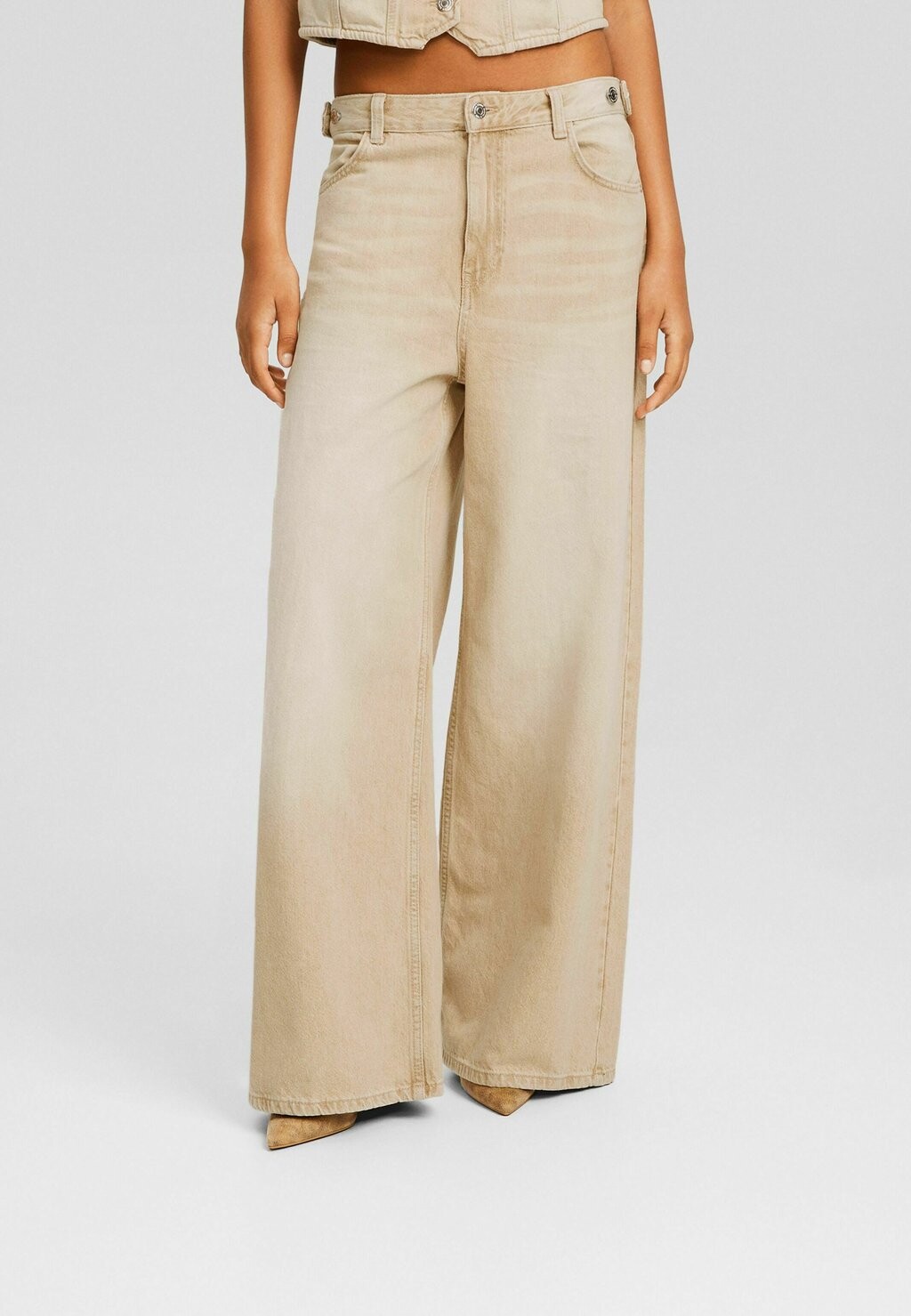 

Джинсы-клеш Wide Leg Bershka, бежевый