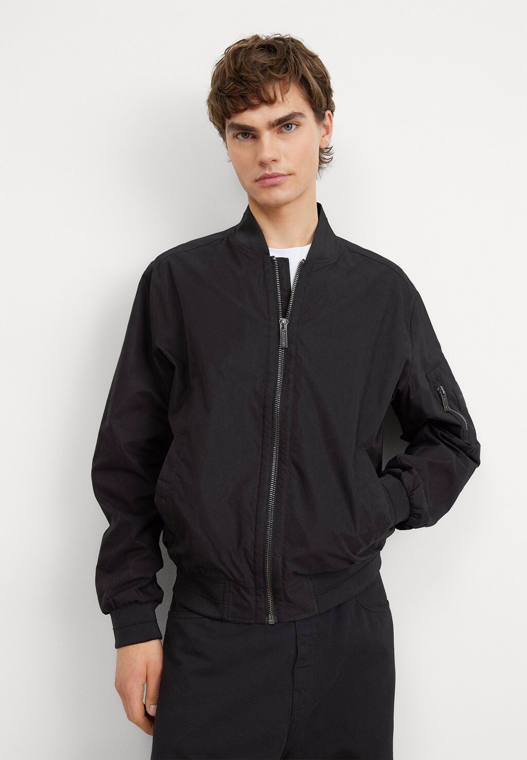 

Куртка-бомбер HERO Calvin Klein, цвет black